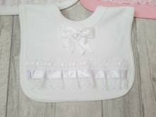 Load image into Gallery viewer, Spanish Style Ribbon Slot Bib