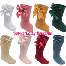 Load image into Gallery viewer, Girls Knee High Large Ribbon Socks