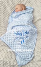 Load image into Gallery viewer, Personalised Baby Blanket &amp; Taggies Comforter Set with Baby Feet x 4 Colours