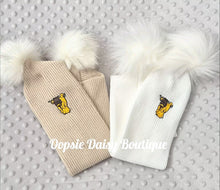 Load image into Gallery viewer, Winnie the Pooh Scarf Knitted Pom Pom Scarfs 0-6 yrs