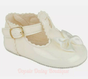 Baby Girls Ivory Cream Baypods Ribbon Shoes 0-18mth