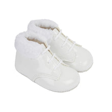 Load image into Gallery viewer, Girls Baby Shoes Soft Sole Boots Baypods