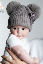 Load image into Gallery viewer, Baby Girls Knitted Pom Pom Hat Size 0-12mth