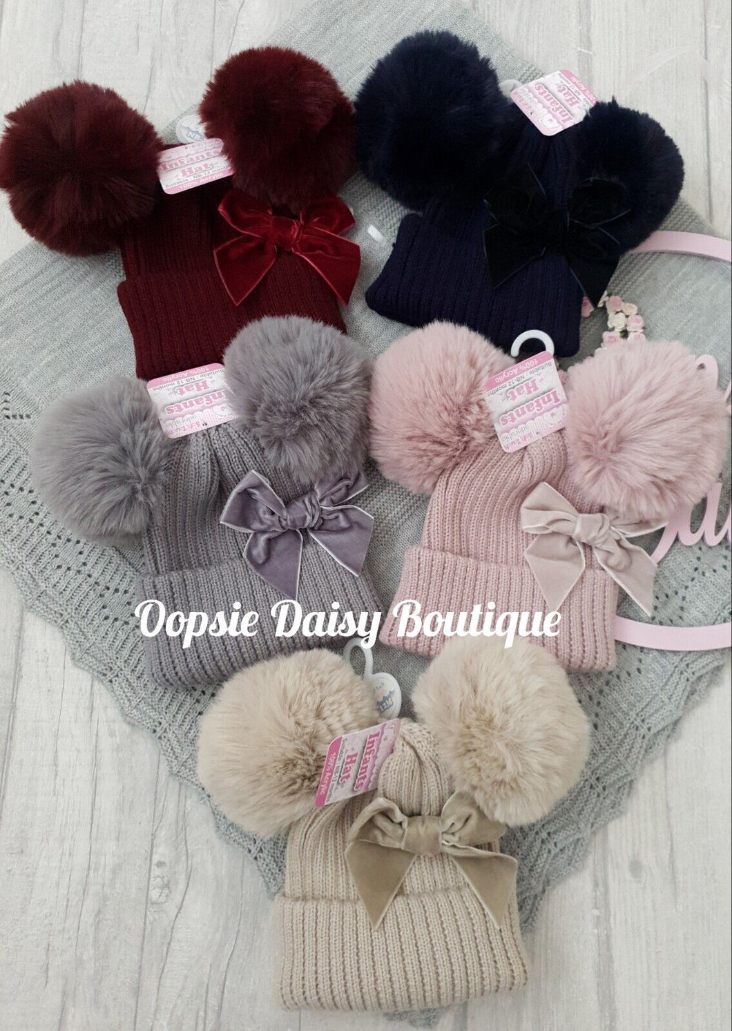 Baby Girls Knitted Pom Pom Hat Size 0-12mth