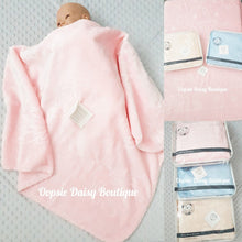 Load image into Gallery viewer, Embossed Baby Blanket Mink Supersoft Teddy Bear Design