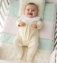 Load image into Gallery viewer, Baby in cot overhead 3