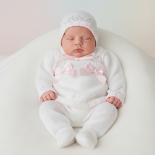 Load image into Gallery viewer, Baby in knitted set - pastel background