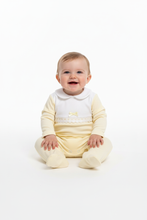 Load image into Gallery viewer, Baby sitting option 2