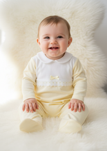 Load image into Gallery viewer, Baby sitting option 5
