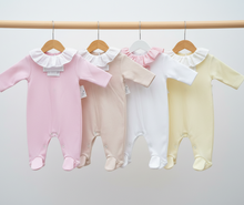 Load image into Gallery viewer, Bamboo hangers wood rail all four