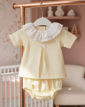Load image into Gallery viewer, Lemon outfit on rail option 5