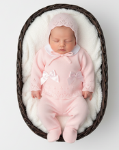 Load image into Gallery viewer, Pink dark basket 1