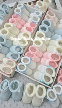 Load image into Gallery viewer, Baby Knitted Spanish Booties Size 0-3mth
