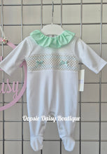 Load image into Gallery viewer, Baby Girls Soft Cotton Smocked Romper