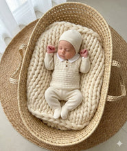 Load image into Gallery viewer, Baby Boys Knitted Trouser Set 0-3mth