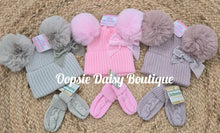 Load image into Gallery viewer, Hat &amp; Mittens Set, Size 0-12mth