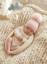 Load image into Gallery viewer, Baby Pom Pom Hat