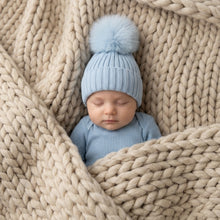 Load image into Gallery viewer, Baby Pom Pom Hat