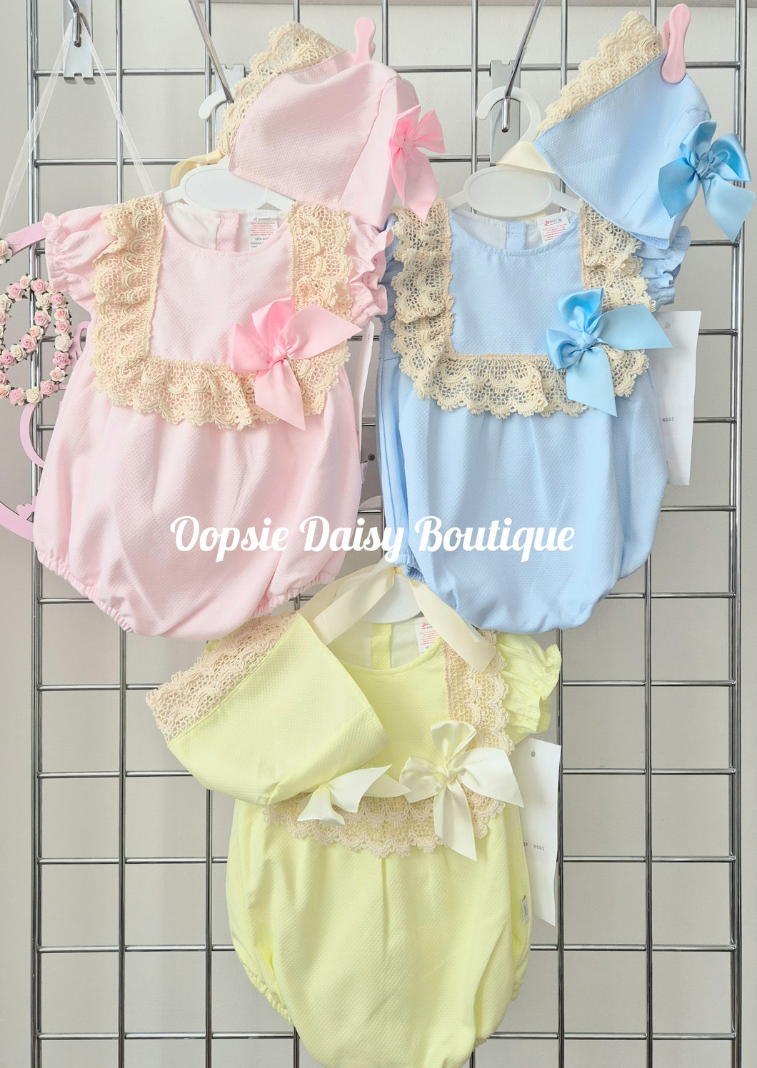 Girls Pretty Romper & Summer Bonnet Set