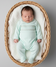 Load image into Gallery viewer, Sleepsuit basket 5