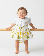 Load image into Gallery viewer, White backdrop catalog style