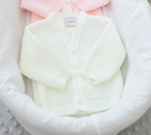 Load image into Gallery viewer, White Moses basket