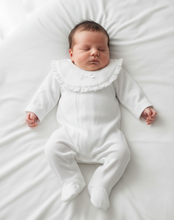 Load image into Gallery viewer, White sleeping 1