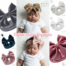 Load image into Gallery viewer, Velvet Headbands Size 0-12mth