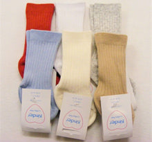 Load image into Gallery viewer, Baby Boys Girls Spanish Style 3/4 Ribbed Long Infant Socks upto 4yrs