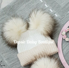 Load image into Gallery viewer, Knitted Double Pom Pom Hats Newborn