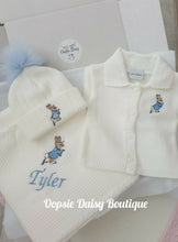 Load image into Gallery viewer, Personalised Peter Rabbit Baby Shawl Gift Box Set , Size 6-12mth