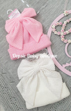 Load image into Gallery viewer, Baby Girls Knitted Hat with Big Bow Size 0-12mth