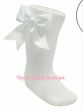 Load image into Gallery viewer, Girls Cream Ivory Knee High Ribbon Socks