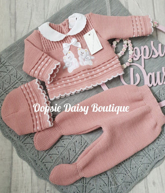Baby Girls Knitted Outfit with Hat Size 0-3mth
