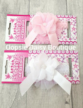 Load image into Gallery viewer, Baby Girls Ribbon &amp; Pearls Headband 0-12mth