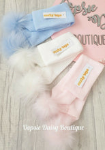 Load image into Gallery viewer, Baby Knitted Pom Pom Scarfs 0-4 yrs