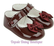 Load image into Gallery viewer, Baby Girls Baypod Ribbon Shoes