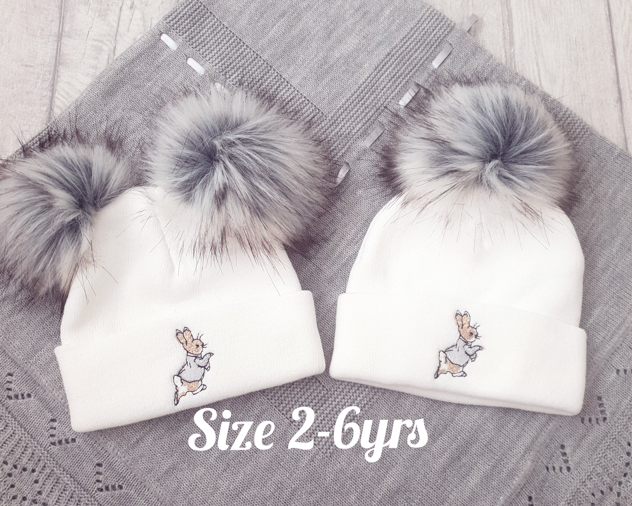 Peter top rabbit beanie